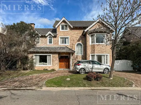 Casa en venta en La Escondida