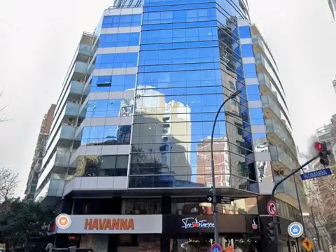 Excelente Oficina en Venta en Microcentro