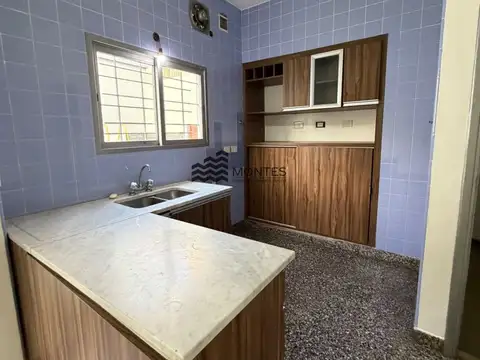 Depto Tipo Casa en Venta con 1 cocheras