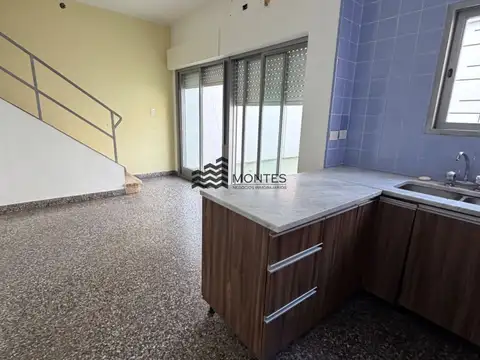 Depto Tipo Casa en Venta 30 años