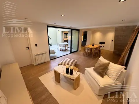 Casa 7 ambientes con 2 baños