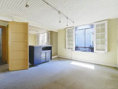 Departamento 6 ambientes con 2 baños