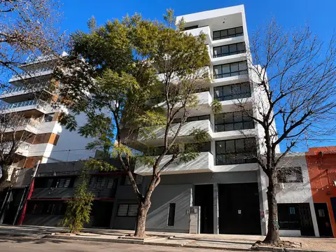 VENTA MONOAMBIENTE DIVISIBLE CON BALCON A ESTRENAR - Calle 3 E 61 y 62 - LA PLATA