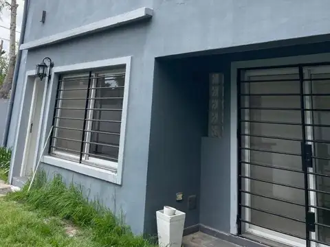 Suipacha Y Uspallata Villa Rosa