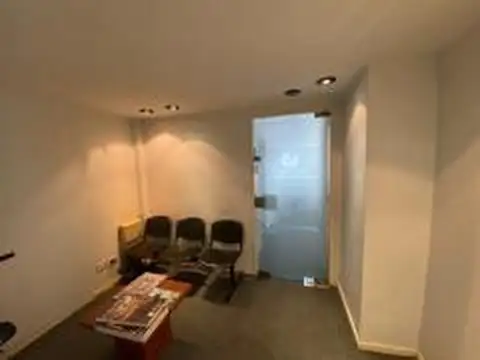 Oficina en Venta 50 años