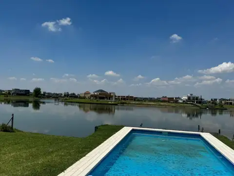 Casa en Venta en San Sebastian, USD 265.000