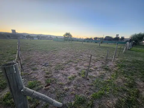 Argentino Luna s/n Anisacate