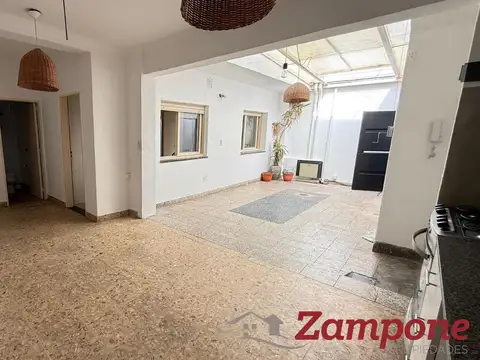 PH 4 AMBIENTES - Paso de los libres al 2500