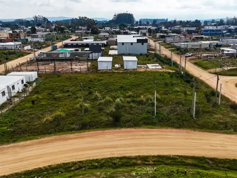 Terreno en venta de 327m2 ubicado en 4H