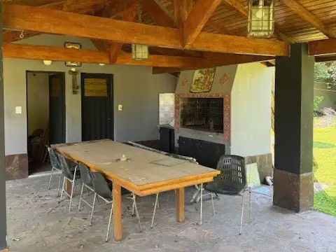 Casa en Venta en Los Mirasoles, USD 195.000