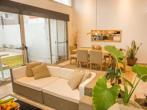 VENTA DUPLEX 3 DOR. AMOBLADO PRADOS DE MANANTIALES