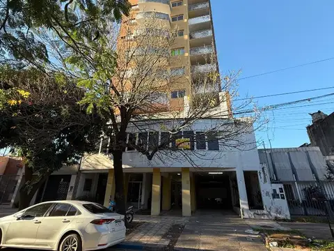 Monoambiente con balcón terraza céntrico