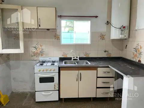 Depto Tipo Casa en Alquiler de 1 dormitorio