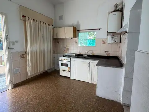 Depto Tipo Casa en Alquiler al Noroeste