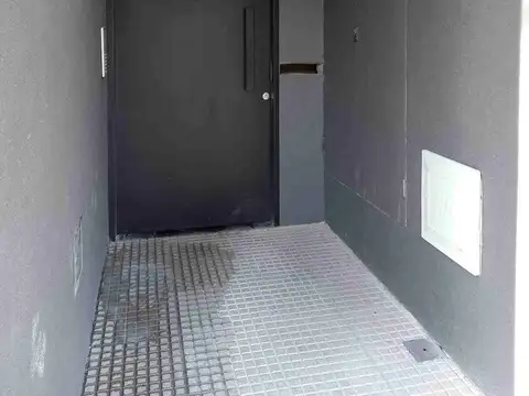 Local en Alquiler en Villa General Mitre, $ 550.000