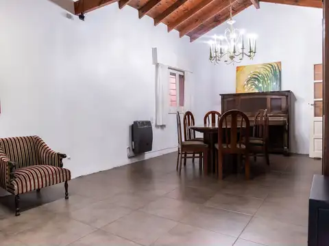 Casa en Venta al Este