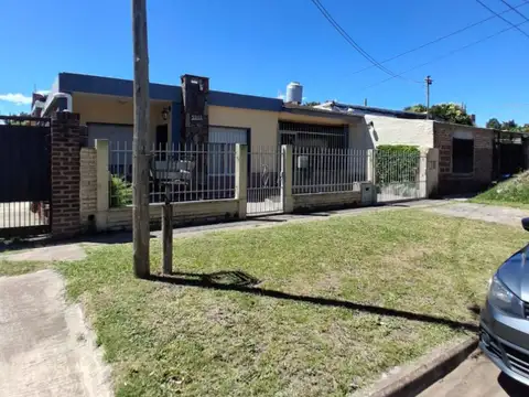 Rivadavia  al 2200