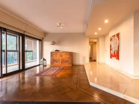 Departamento 7 ambientes con 2 baños