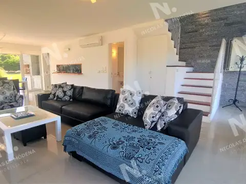 Casa en Alquiler Temporal en Playa Brava, USD 10.100