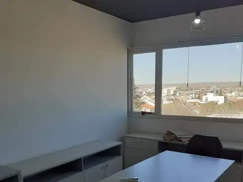 Oficina 2 ambientes con 1 baño