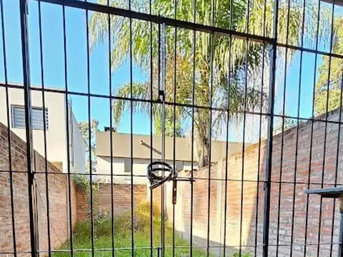 Depto Tipo Casa en Venta 8 años