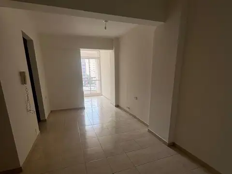Caseros 800, Piso 5