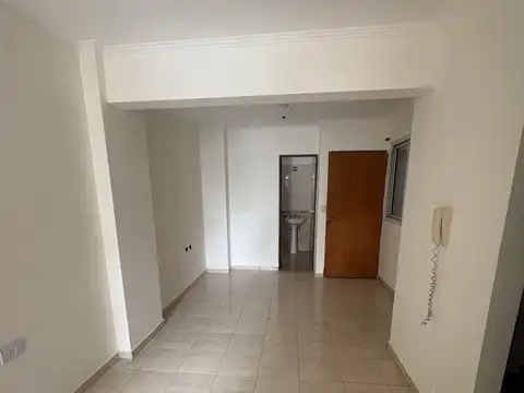 Departamento en Venta en Alberdi, USD 52.000
