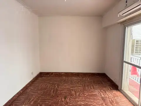Av Cabildo al 100