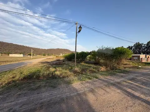 Cerrillos. Cerros de Miraflores. Mza 2. Lote 100