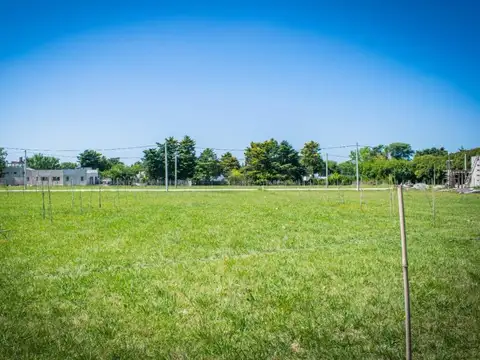 Terreno en venta - 492Mts2 - José Hernández, La Plata