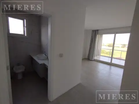 Departamento en Alquiler con 1 cocheras