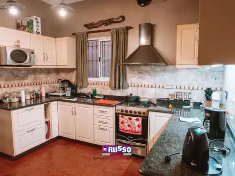 Venta casa 4 ambientes San Justo