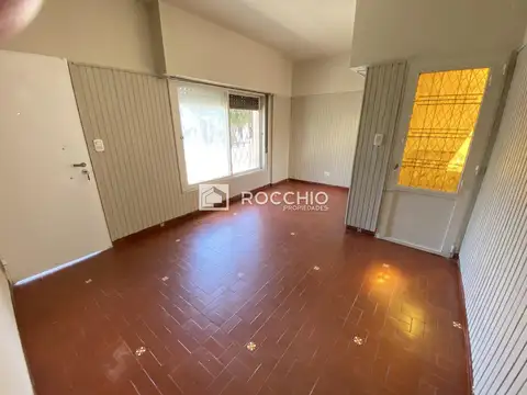 Carlos Echagüe al 7900