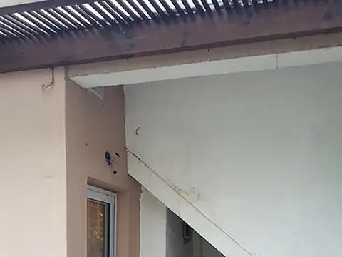 Paso De La Patria 500, Piso pb