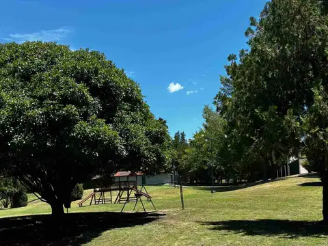 VENTA- CASA- COUNTRY CLUB DEL BOSQUE-RECICLADA