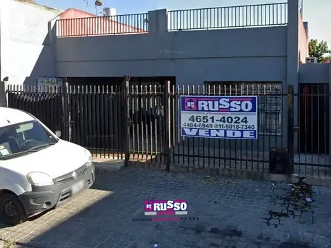 Venta casa 4 ambientes Lomas del Mirador