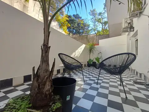 Avenida Luis María Campos 300