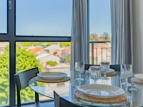 Departamento de dos ambientes a estrenar a la calle con balcón y espacio de cochera, Av. Paso 3500, San José