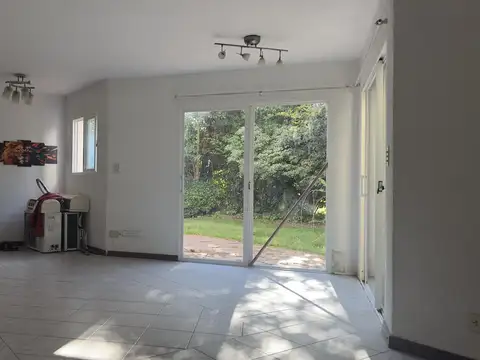 Casa en venta- Rincon De Maschwitz- Lote Interno-4ambientes-Escobar