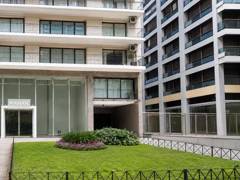 Edificio de excelente categoría