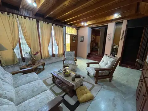 Casa en Venta en San Antonio De Padua, USD 160.000