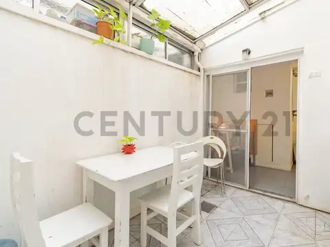 Vta dpto 3 amb PB con patio Belgrano