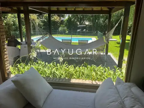 Venta - Casa en Pilar del Lago - Pileta y 3 dormitorios