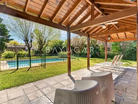 Venta - Casa en Pilar del Lago - Pileta y 3 dormitorios