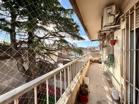 Venta Departamento 3 Ambientes con Balcon Al Contrafrente / Excelente Ubicación