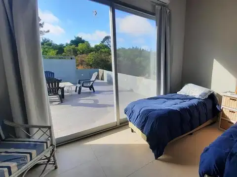 Casa en venta - 5 Dormitorios 3 Baños - Pinamar