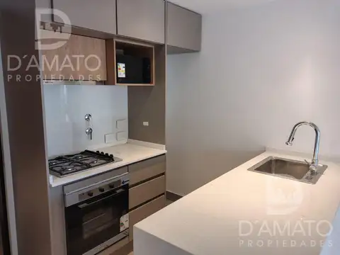 Departamento en Venta en Villa del Parque, USD 165.000