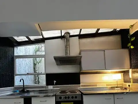 Ecuador e/ Avenida Córdoba y San Luis