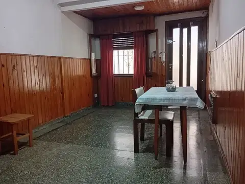 Depto Tipo Casa en Venta en Lanus Este, USD 55.000