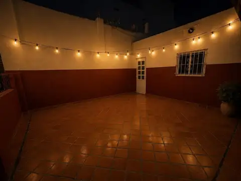 Depto Tipo Casa en Venta de 4 ambientes